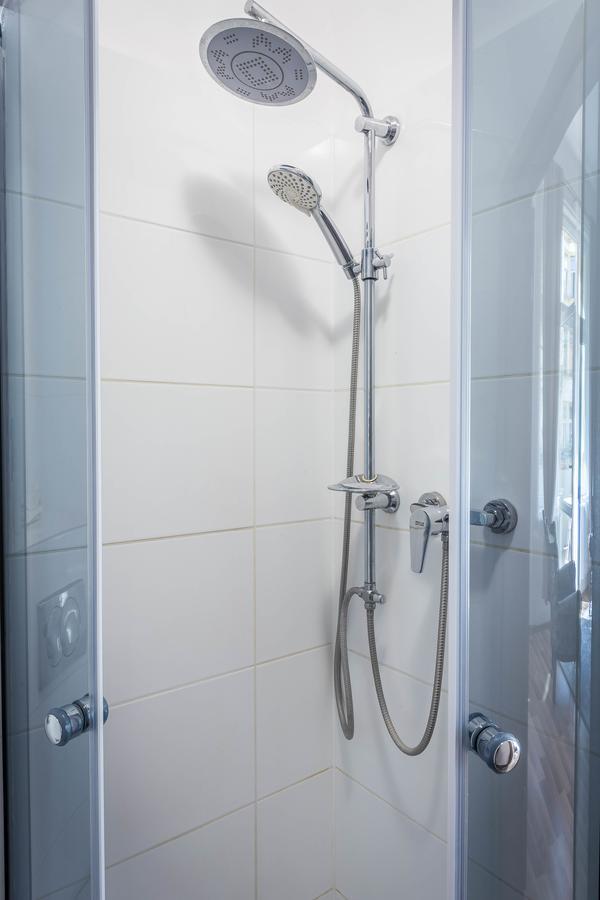 Fragola Budget Apartments & Rooms Krakow Dış mekan fotoğraf