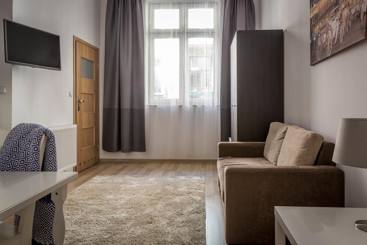 Fragola Budget Apartments & Rooms Krakow Dış mekan fotoğraf